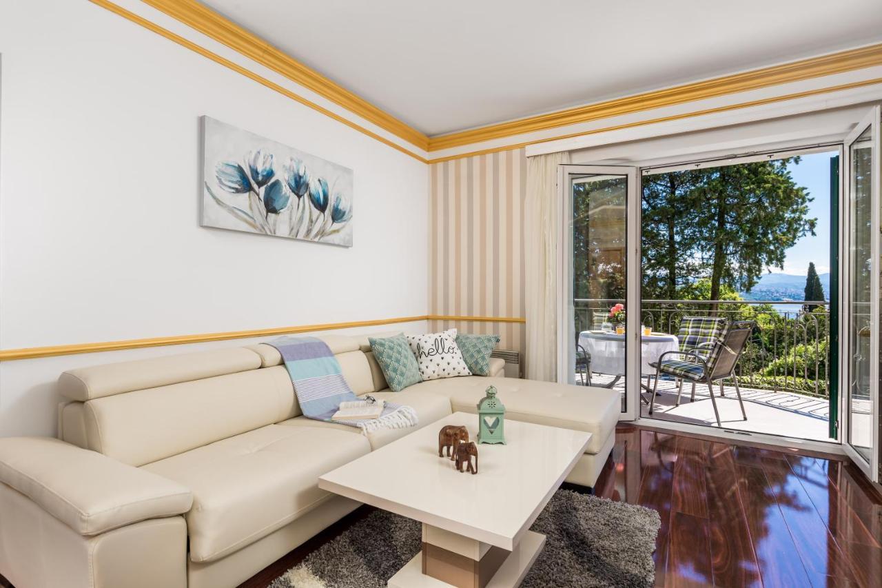 Apartment All For You - With A Swimming Pool Οπατία Εξωτερικό φωτογραφία